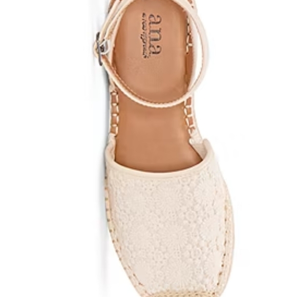 a.n.a Beige Floral Espadrille Flats. 8 - Picture 12 of 12